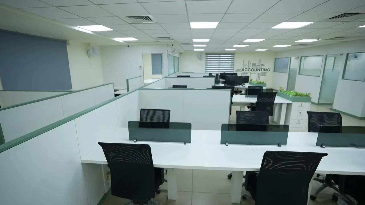 Divided Workstations